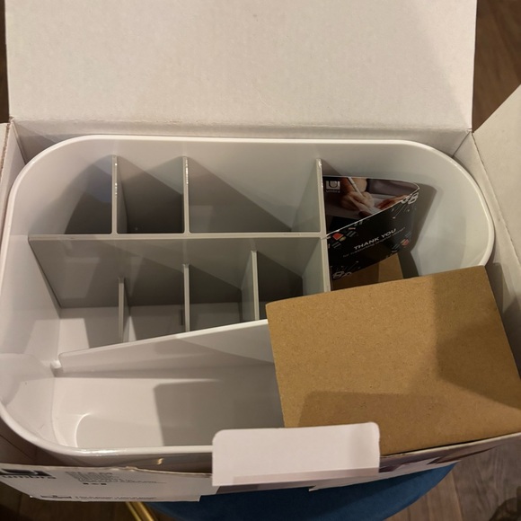 Umbra Glam Organizer in Sleek White - Picture 1 of 6
